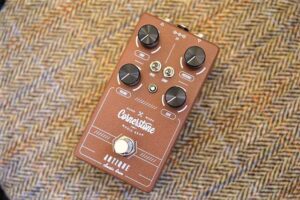 入荷情報　Cornerstone ANTIQUE V2