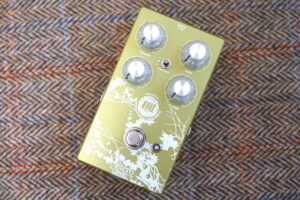 Altero Custom Guitars　KAEDE -楓-