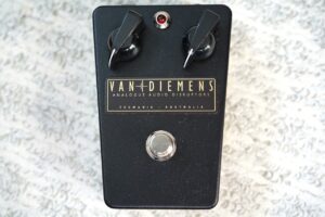 Van Diemens: THYLACINE FUZZ (OC72n x 2 MK1.5 TB) - YouTube